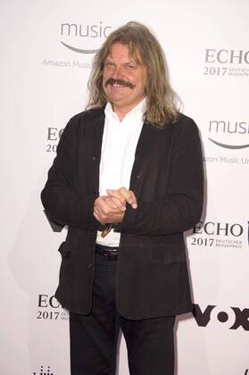 Leslie Mandoki bei der 26. Verleihung des Deutschen Musikpreises Echo 2017 in der Messe Berlin. Berlin, 06.04.2017 Foto:xF.xKernx xFuturexImage
