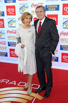 RADIO REGENBOGEN AWARD 2017. Wolfgang und Marlies Gerhardt anläßlich der Verleihung des Medienpreises aus Baden-Württemberg Radio Regenbogen Award am 07.04.2017 im Europapark Rust.