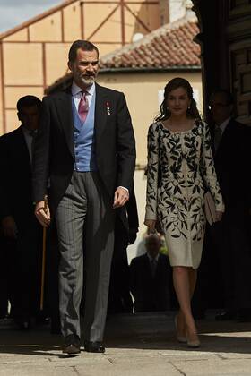 April 20, 2017 - Alcala De Henares, Madrid, Spain - King Felipe VI of Spain, Queen Letizia of Spain attended Cervantes Award to Eduardo Mendoza at the Alcala de Henares University on April 20, 2017 in Alcala de Henares, near of Madrid, Spain Alcala De Henares Spain  - ZUMAg15_ 20170420_zaf_g15_002 Copyright: xJackxAbuinx