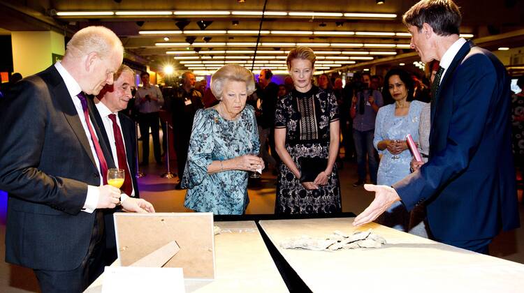 The Netherlands, Delft. Princess Beatrix and Princess Mabel are present at the third Prince Friso Engineer Award. Photo: Guus Schoonewille Hollandse Hoogte  65305144