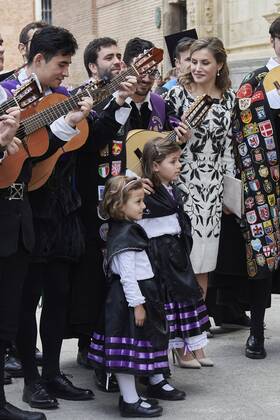 April 20, 2017 - Alcala De Henares, Madrid, Spain - King Felipe VI of Spain, Queen Letizia of Spain attended Cervantes Award to Eduardo Mendoza at the Alcala de Henares University on April 20, 2017 in Alcala de Henares, near of Madrid, Spain Alcala De Henares Spain  - ZUMAg15_ 20170420_zaf_g15_063 Copyright: xJackxAbuinx
