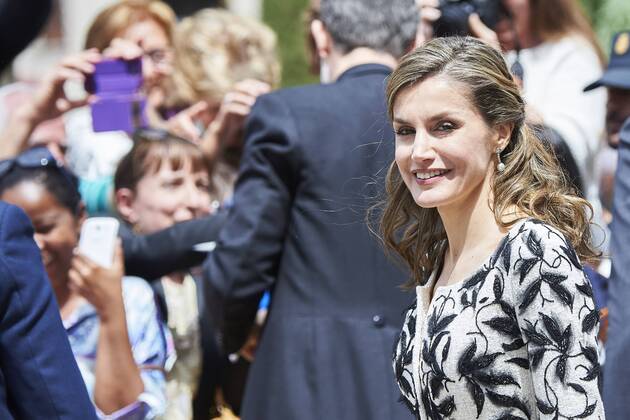 April 20, 2017 - Alcala De Henares, Madrid, Spain - Queen Letizia of Spain attended Cervantes Award to Eduardo Mendoza at the Alcala de Henares University on April 20, 2017 in Alcala de Henares, near of Madrid, Spain Alcala De Henares Spain  - ZUMAg15_ 20170420_zaf_g15_064 Copyright: xJackxAbuinx