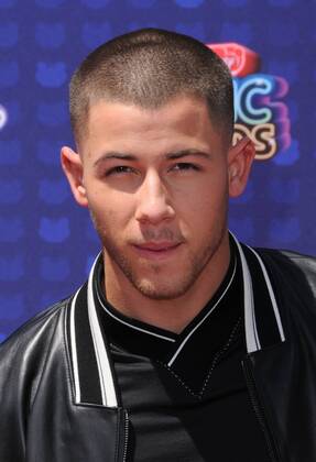 April 29, 2017 - Los Angeles, CA, United States - 29 April 2017 - Los Angeles, California - Nick Jonas. 2017 Radio Disney Music Awards held at Microsoft Theater in Los Angeles. Photo Credit: AdMedia Los Angeles United States - ZUMAa123 20170429_zaa_a123_065 Copyright: xBirdiexThompsonx