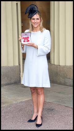 . 12 05 2017. London, United Kingdom. Investitures at Buckingham Palace. Georgina Twigg, hockey player awarded an MBE by the Duke of Cambridge at the Investiture ceremony at Buckingham Palace.  xPetexMaclainex xi-Imagesx IIM-15106-0051