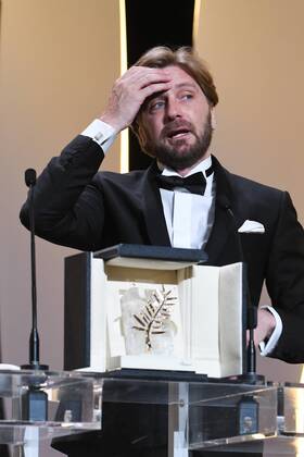 218098 Serge Arnal Starface 2017-05-28 Cannes France 70eme Festival International du Film de Cannes. Ceremonie. 70th International Cannes Film Festival. Closing ceremony Ostlund, Ruben  Copyright: xSergexArnalx xStarfacex STAR_218098_067