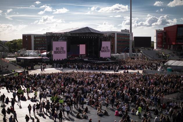 June 4, 2017 - Manchester, Greater Manchester, UK - Manchester , UK . The crowd gathers in front of the stage . The One Love Manchester benefit concert for victims of the Manchester Arena terrorist attack , at the Emirates Old Trafford Cricket Stadium . Ariana Grande, Justin Bieber, Coldplay, Katy Perry, Miley Cyrus, Pharrell Williams, Usher, Take That, Robbie Williams, Black Eyed Peas and Niall Horan are amongst the performers Manchester UK  - ZUMAl94_ 20170604_zaf_l94_184 Copyright: xJoelxGoodmanx