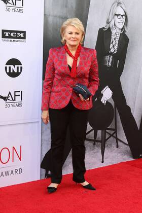 LOS ANGELES - JUN 8: Candice Bergen at the American Film Institute s Lifetime Achievement Award to Diane Keaton at the Dolby Theater on June 8, 2017 in Los Angeles, CA  Copyright: xKathyxHutchinsx xIPAx xHutchinsxPhotox