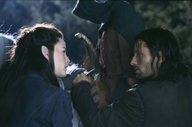 Newline Pictures Presents Lord of the Rings: The Fellowship of the Ring Liv Tyler, Viggo Mortensen © 2001 New Line 30277_015