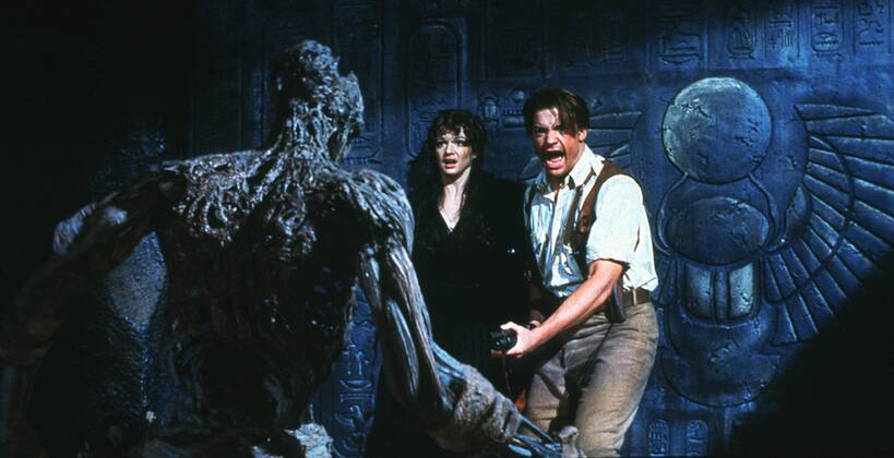 Film Still from The Mummy Rachel Weisz, Brendon Fraser © 1999 Universal 30973747