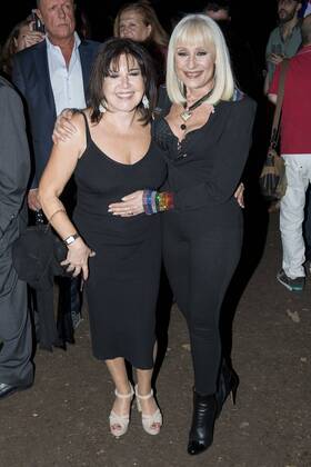 Spanish actress Loles Leon and Italian singer Raffaella Carra receives the World Pride Award 2017 at Italian Embassy in Madrid, June 27, 2017. Spain.  (20170627007)