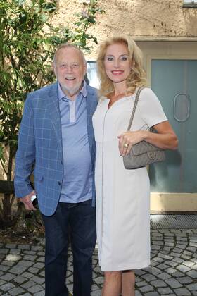 Joseph Vilsmaier mit Freundin Birgit Muth FFF Empfang 2017 Filmfest München FilmFernsehFonds Bayern Praterinsel München 29. Juni 2017