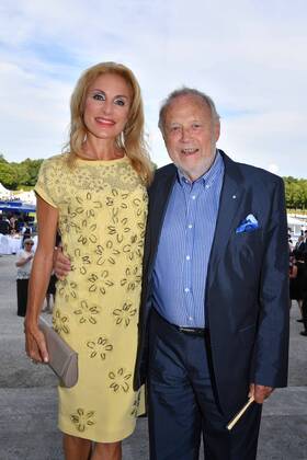 Joseph Vilsmaier mit Freundin Birgit Muth Sommerempfang des Landtags in Schloß Schleißheim Neues Schloß Schleißheim München 18. Juli 2017