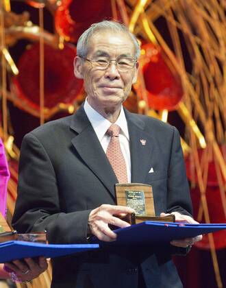 Japanese scholar receives 2017 Magsaysay Award Japan s Yoshiaki Ishizawa holds a commemorative gift after receiving the Ramon Magsaysay Award, one of Asia s highest honors, in Manila, the Philippines, on Aug. 31, 2017. Ishizawa, 79, a former president of Sophia University who spent decades helping to restore Cambodia s Angkor Wat, is one of the year s six recipients of the prestigious honor regarded as Asia s Nobel Prize. 