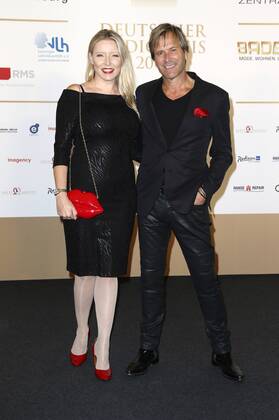 Sabrina Winter (Stereoblonde) mit Freund Steve Norman (Spandau Ballet) bei der Verleihung des Deutschen Radiopreises 2017 in der Elbphilharmonie. Hamburg, 07.09.2017
