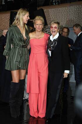 Hamburg, Germany 07.09.2017, Deutscher Radiopreis 2017, Toni Garrn, Barbara Schoeneberger und Gloria von Thurn und Taxis ( DeFodi525