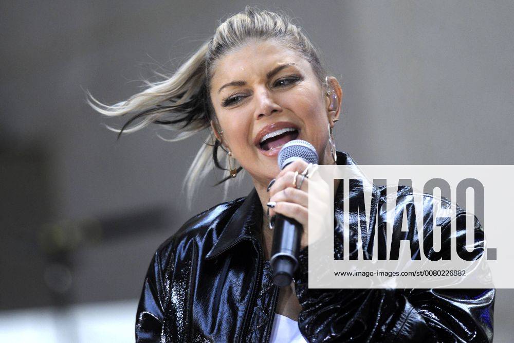 Stockfoto Fergie Live Bei Einem Konzert Nbc Today Show The nct 127 boys will be hosting the concert will be held at the rockefeller plaza, with a limited number of advanced reservation fan passes. 2