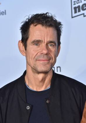 Der Regisseur Tom Tykwer am 30.09.2017 in Köln auf dem roten Teppich vor dem Screening des Films Babylon Berlin beim Film Festival Cologne 2017.