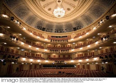 Staatsoper Berlin Große Saal der sanierten Staatsoper unter den Linden in Berlin. Berlin Berlin Deutschland