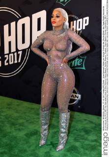 Entertainment Bilder der Woche Themen der Woche Bilder des Tages Model Keyshia Ka oir arrives at he 2017 BET Hip Hop award show at the Fillmore Miami Beach, Jackie Gleason Theater, Miami Beach, Florida, October 6, 2017.  MIA20171006129r GARYxIxROTHSTEIN