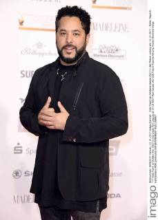 Adel Tawil bei Goldene Henne 2017 in der Messe Leipzig am 13.10.2017 - Roter Teppich