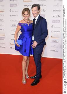 Maren Gilzer mit Freund Harry Kuhlmann bei Goldene Henne 2017 in der Messe Leipzig am 13.10.2017 - Roter Teppich