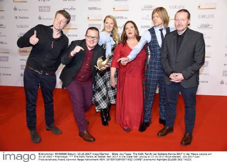 Bilder des Tages The Kelly Family bei Goldene Henne 2017 in der Messe Leipzig am 13.10.2017 - Preisträger