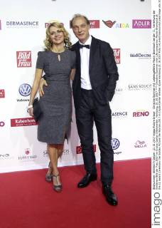 Christine Sommer mit Lebensgefährte Martin Brambach bei der 11. Verleihung der Goldenen Bild der Frau 2017 im Cruise Center Steinwerder. Hamburg, 21.10.2017