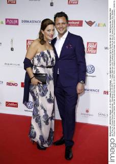 Julia Dahmen mit Ehemann Carlo Fiorito bei der 11. Verleihung der Goldenen Bild der Frau im Cruise Center Steinwerder. Hamburg, 21.10.2017