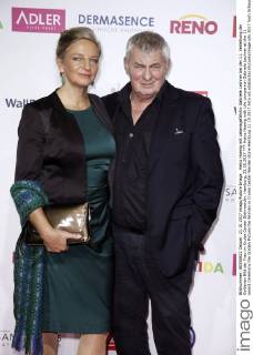 Heinz Hoenig mit Lebensgefährtin Gabriele Lechner bei der 11. Verleihung der Goldenen Bild der Frau im Cruise Center Steinwerder. Hamburg, 21.10.2017