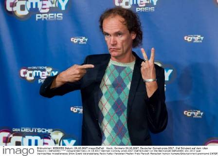 Koeln, Germany 24.10.2017, Deutscher Comedypreis 2017, Olaf Schubert auf dem roten Teppich ( DeFodi001