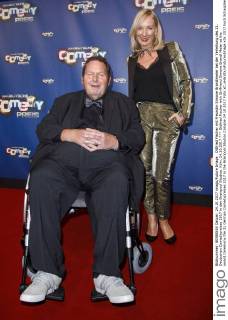 Ottfried Fischer mit Freundin Simone Brandlmeier bei der Verleihung des 21. Deutschen Comedypreises 2017 in den Brainpool Studios. Köln, 24.10.2017