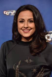 Moderatorin Nina Moghaddam kommt am 24.10.2017 in Köln zur Verleihung des Deutschen Comedypreis 2017.