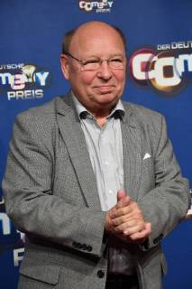 Comedian Hans Joachim Heist und Karin Heist kommt am 24.10.2017 in Köln zur Verleihung des Deutschen Comedypreis 2017.