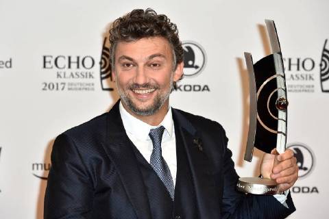 Preisträger Jonas Kaufmann bei der Verleihung vom Echo Klassik am 29.10.2017 in Hamburg Echo Klassik 2017 in Hamburg - Preistraeger Photocall