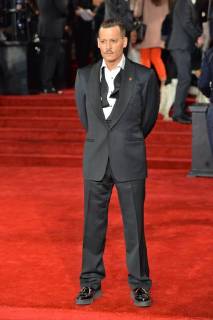November 2, 2017 - London, London, UK - London, UK. JOHNNY DEPP attends the World Film premiere of Murder On The Orient Express London UK - ZUMAl94_ 20171102_zaf_l94_079 Copyright: xRayxTangx