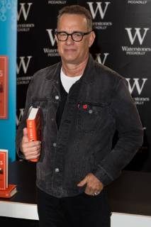 November 2, 2017 - London, London, UK - London, UK. Academy Award winning American actor TOM HANKSÂ signs copies of his first book, Uncommon Type: Some Stories, a collection of 17 short stories focusing around the theme of typewriters at Waterstone s Piccadilly. London UK - ZUMAl94_ 20171102_zaf_l94_023 Copyright: xRayxTangx