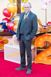 November 5, 2017 - London, London, UK - London, UK. JIM BROADBENT attends the Paddington Bear 2 UK film premiere. London UK - ZUMAl94_ 20171105_zaf_l94_043 Copyright: xRayxTangx