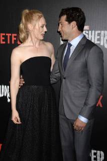 Deborah Ann Woll und Jon Bernthal bei der Premiere der Netfilx TV-Serie The Punisher im AMC Loews. New York, 06.11.2017