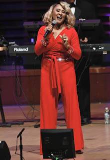 November 14, 2017 - Philadelphia, Pennsylvania, U.S - R&B legend, DARLENE LOVE, performing at the Marian Anderson Award Gala held at the Kimmel Center in Philadelphia PA The Marian Anderson Award was created to honor and celebrate world-renowned artists for their artistic work and talents, as well as their philanthropic contributions to society. It is named in memory of culture-changing vocalist and distinguished Philadelphian, Marian Anderson. Philadelphia U.S. - ZUMArf1_ 20171114_zaf_rf1_003 Copyright: xRickyxFitchettx