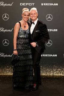 Bilder des Tages Guido Cantz und seine Ehefrau Kerstin Ricker bei der Verleihung Bambi 2017 am 16.11.2017 in Berlin Bambi 2017 Verleihung in Berlin