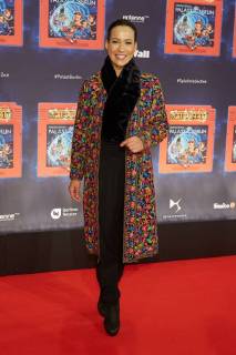 Nadine Mitra - Weltpremiere Deutschlands groesster Kindershow Spiel mit der Zeit im Friedrichstadt-Palast Berlin am 19.11.2017. Weltpremiere Spiel mit der Zeit