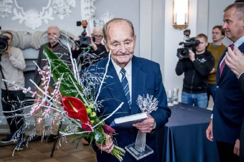 Tallinn 05.12.2017 Aadu Luukas Mission Award ceremony for the 2017. In the picture Vaino Väljas. FOTO:SANDER ILVEST POSTIMEES Tallinn HARJUMAA Estonia  Copyright: xSANDERxILVESTx