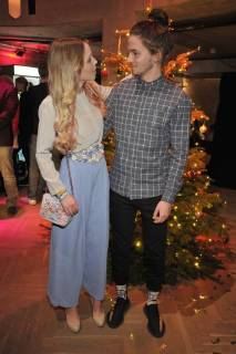 Lina Larissa Strahl mit Freund Tilman Pörzgen Ankunft zur Medienboard-Vorweihnachtsparty im Saeaelchen in Berlin am 07.12.2017