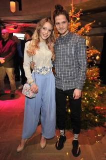 Lina Larissa Strahl mit Freund Tilman Pörzgen Ankunft zur Medienboard-Vorweihnachtsparty im Saeaelchen in Berlin am 07.12.2017