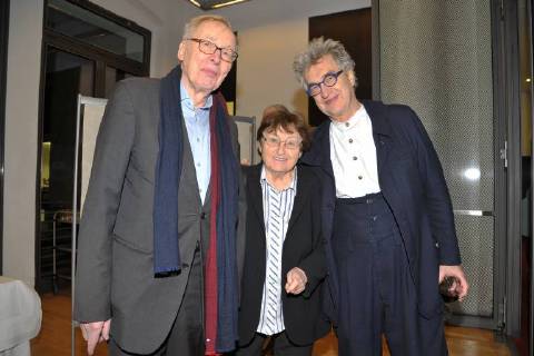 Wim Wenders, Erika und Ulrich Gregor (Kinematek) 30 Jahre European Film Award (EFA) Birthday Party in der Akademie der Wissenschaften in Berlin am 08.12.2017