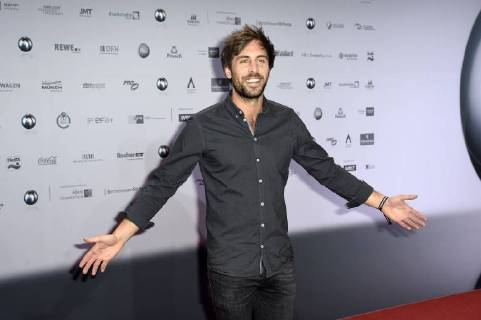 Bilder des Tages Max Giesinger bei der Verleihung des 10. Deutschen Nachhaltigkeitspreises 2017 im Maritim Hotel. Düsseldorf, 08.12.2017