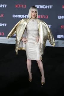 WESTWOOD, CA - DECEMBER 13: Noomi Rapace, at Premiere Of Netflix s Bright at The Regency Village Theatre, In Hollywood, California on December 13, 2017. Copyright: xFayexSadoux