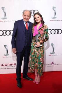 Michael Mendl, Lea van Acken, Audi Generation Award 2017 im Hotel Bayerischer Hof in Muenchen am 13.12.2017