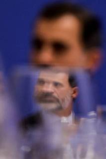 Spain s King Felipe VI delivers a speech during V International Forum Maspalomas held in Maspalomas, Canary Islands, 14 December 2017. Spain s King Felipe VI attends a V International Forum Maspalomas !ACHTUNG: NUR REDAKTIONELLE NUTZUNG! Copyright: xAngelxMedinaxG.x GRAF1215 20171214-636488660904086682