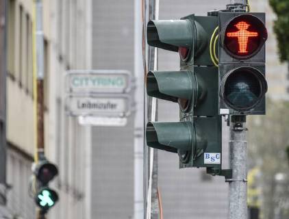 Hannover 29.05.17 DDR AMPELMÄNNCHEN Goethestrasse , Leibnizufer :